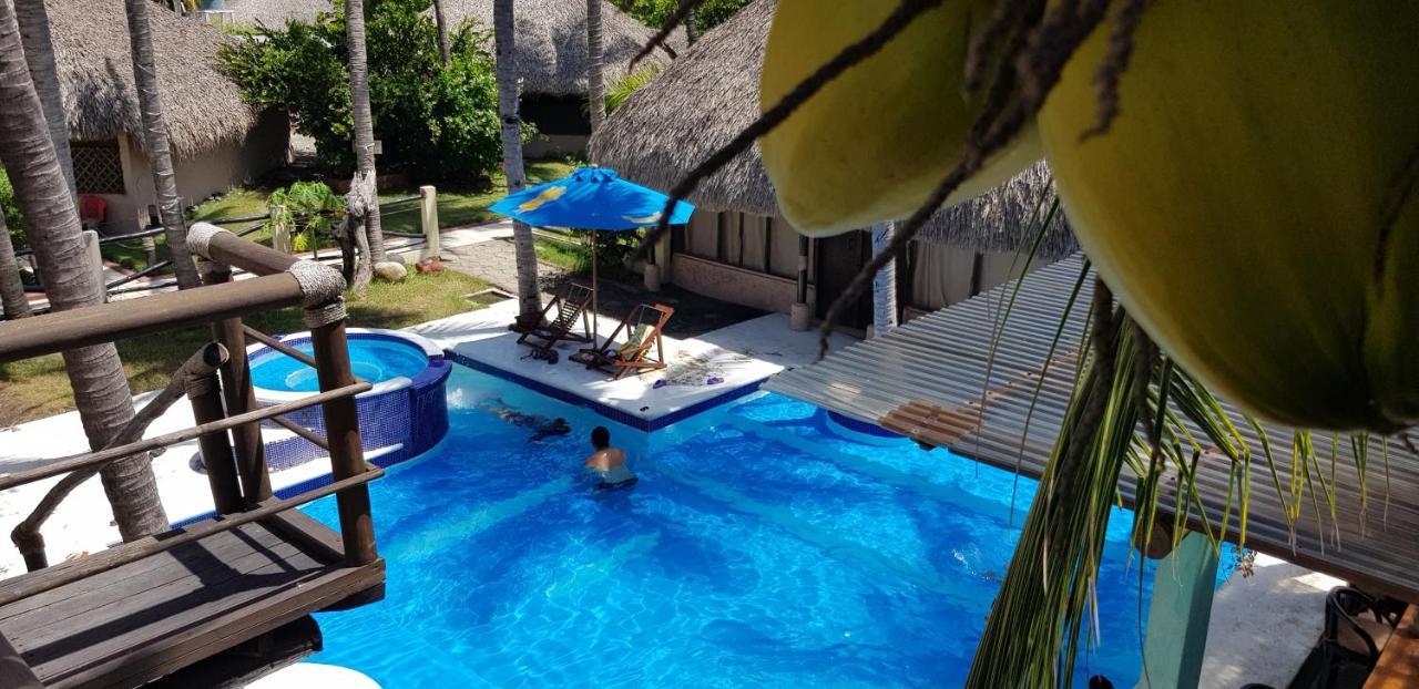 Johnnys Place Hotel Monterrico Esterno foto