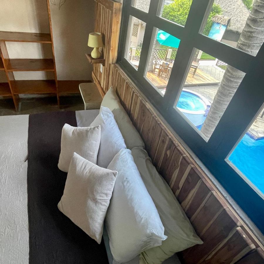 Johnnys Place Hotel Monterrico Esterno foto
